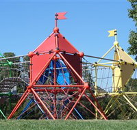 Fadden Pines Playground - Tweed Heads Accommodation