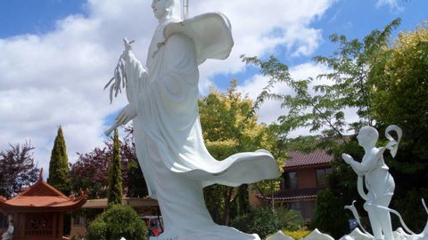 Sakyamuni Buddhist Centre/Van Hanh Monastery - Tweed Heads Accommodation 3