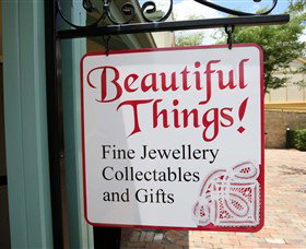 Hunter Valley Gardens Shopping Village - Tweed Heads Accommodation 6