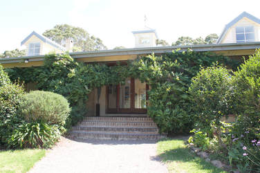 Ivy Hill Gallery - Tweed Heads Accommodation 5