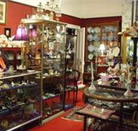 Nerilee Antiques - Tweed Heads Accommodation