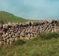 Historic Dry Stone Walls - Tweed Heads Accommodation