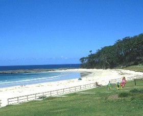 Mollymook Beach - Tweed Heads Accommodation 2