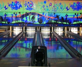 Taree Ten Pin Bowl - Tweed Heads Accommodation 0