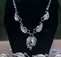 Australian Wildflower Jewellery Gallery - Tweed Heads Accommodation