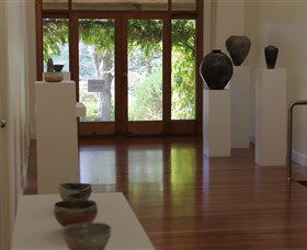 Ivy Hill Gallery - Tweed Heads Accommodation 2