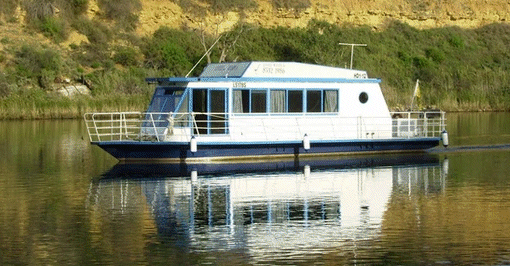 Oz Houseboats - Tweed Heads Accommodation 2
