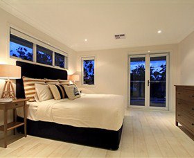 The Beach House Sanctuary Point - Tweed Heads Accommodation 1