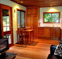 Waterfall Hideout-Rainforest Cabin for Couples - Tweed Heads Accommodation