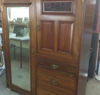 Virgils Touchwood Artisans Village - Tweed Heads Accommodation