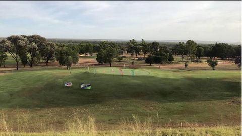 Moranbah Golf Club Inc. - Tweed Heads Accommodation 2