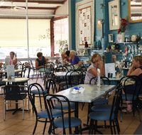 Inspirations Cafe Gift and Patchwork Gallery - Tweed Heads Accommodation