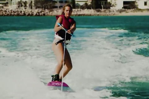 Geraldton Wakeboarding Skiing Skurfing Or Kneeboarding - Tweed Heads Accommodation 0