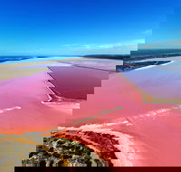 Pink Lake Aerial Flyover from Geraldton - Tweed Heads Accommodation
