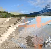 1-Night Whitsundays Tour by Catamaran with Paradise Cove Resort from Airlie Beach