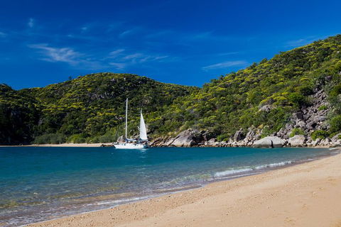Full-Day Adventure Sailing Experience: Circumnavigate Magnetic Island - Tweed Heads Accommodation 0