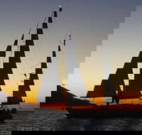 Magnetic Island Sunset Sail - Tweed Heads Accommodation