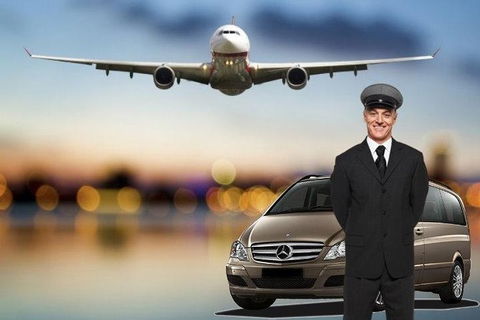 Cairns Airport (CNS) Arrival Transfer (Airport To Port Douglas Hotel Or Address) - Tweed Heads Accommodation 0
