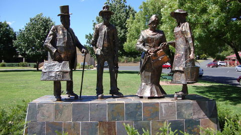 Dad, Dave, Mum And Mabel - Tweed Heads Accommodation 2