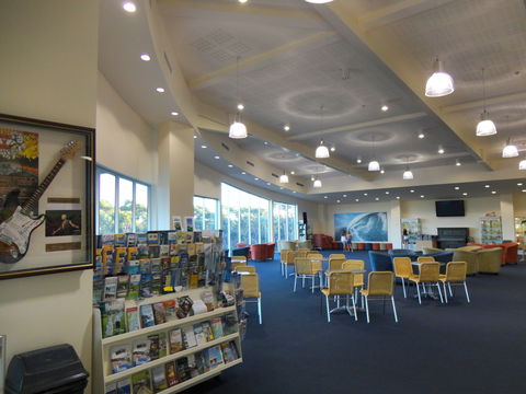 Dunn Lewis Centre - Tweed Heads Accommodation 1