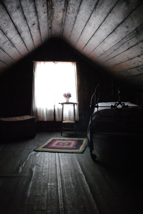 Portable Iron Houses - Tweed Heads Accommodation 2