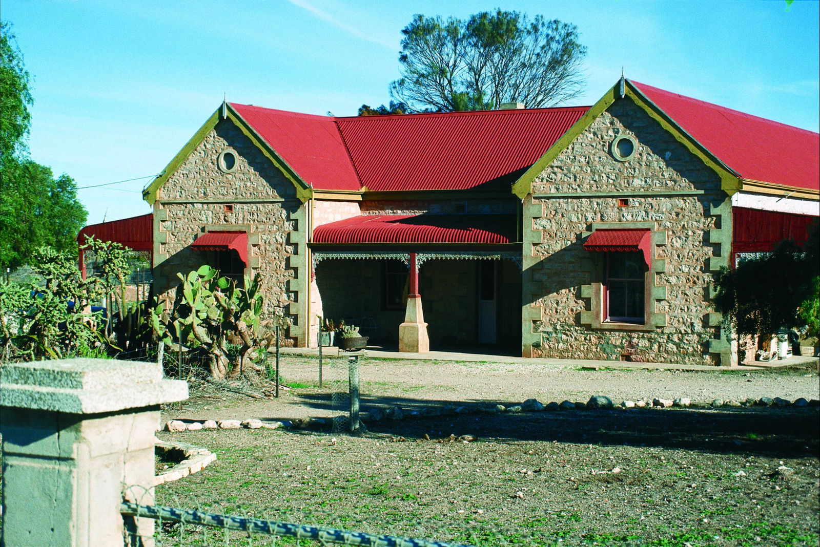 Balladonia WA Tweed Heads Accommodation