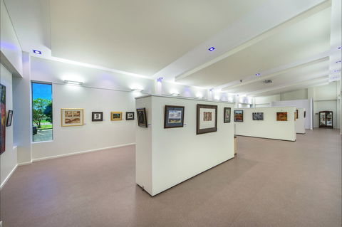 Banana Shire Regional Art Gallery - Tweed Heads Accommodation 1