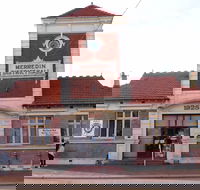 Merredin Town Hall - Tweed Heads Accommodation