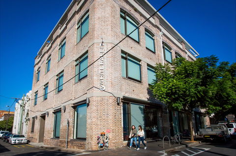 White Rabbit Gallery - Tweed Heads Accommodation 0