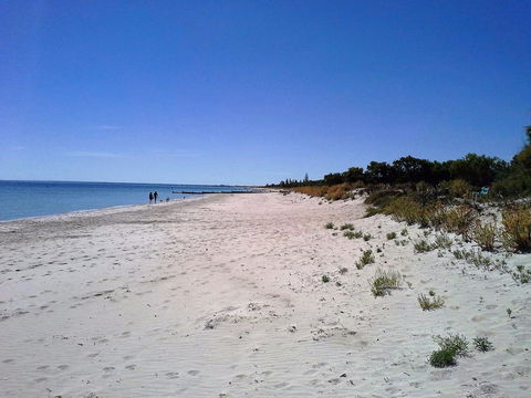 Busselton Beachfront - Tweed Heads Accommodation 0