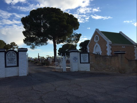 Moonta Cemetery - Tweed Heads Accommodation 2
