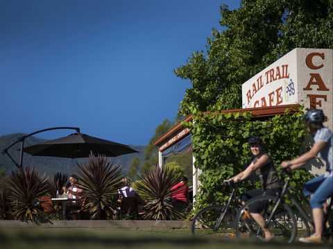 Myrtleford To Porepunkah 24km - Tweed Heads Accommodation 1