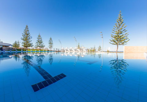 Scarborough Beach Pool - Tweed Heads Accommodation 0