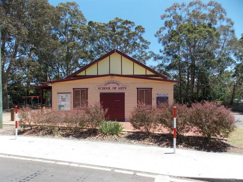 Tomerong Hall - Tweed Heads Accommodation 0