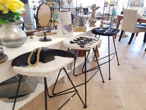 TSG Giftware Young - Tweed Heads Accommodation 2