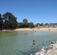 Bruce Steer Pool - Tweed Heads Accommodation