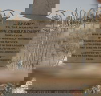 Darke's Grave - Tweed Heads Accommodation