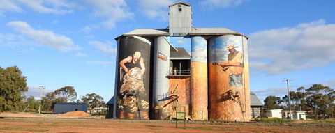 Riverina Outdoor Art Trail - Tweed Heads Accommodation 0