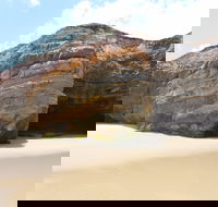 Shelley Caves - Tweed Heads Accommodation