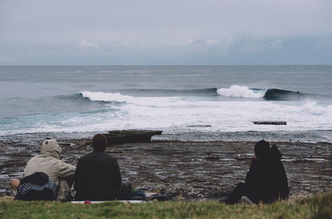 Guillotines Surf Break - Tweed Heads Accommodation 1