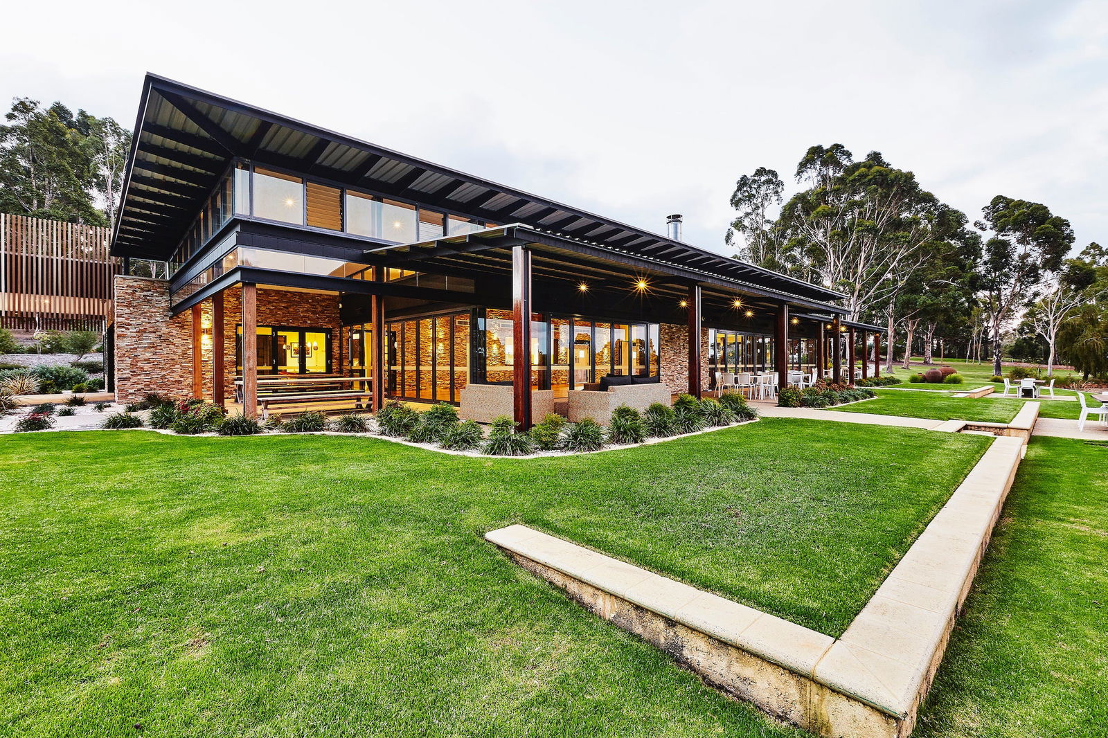Abbey WA Tweed Heads Accommodation