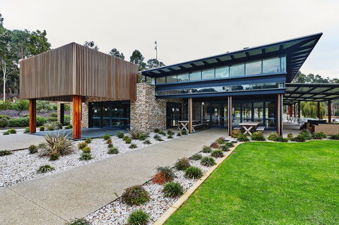 Lakeside Function Centre - Eight Willows Retreat - Tweed Heads Accommodation 1