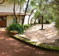 Yallingup Galleries - Tweed Heads Accommodation