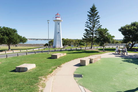 Eddie Santaguiliana Way - Tweed Heads Accommodation 1