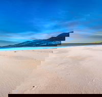 Island Beach - Tweed Heads Accommodation