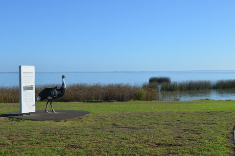 Meningie Walking And Cycling Trails - Tweed Heads Accommodation 2