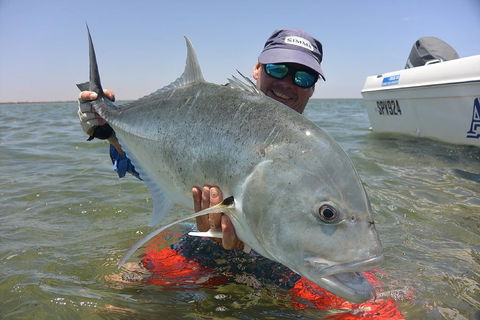 Ningaloo Fly Fishing - Tweed Heads Accommodation 0
