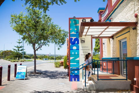 The Arts Centre Port Noarlunga - Tweed Heads Accommodation 2