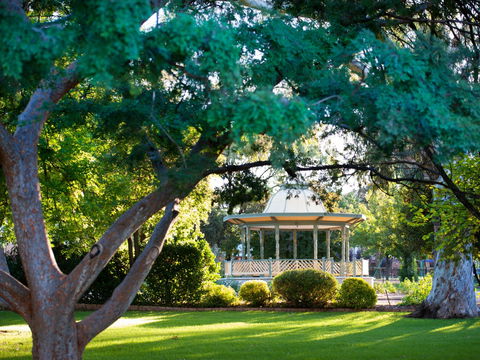 Robertson Park - Tweed Heads Accommodation 0