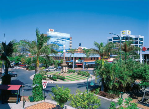 The Whaling Wall - Tweed Heads Accommodation 0